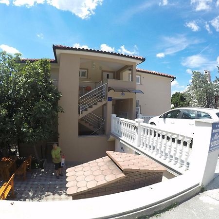Apartmani Nada Klenovica Ngoại thất bức ảnh