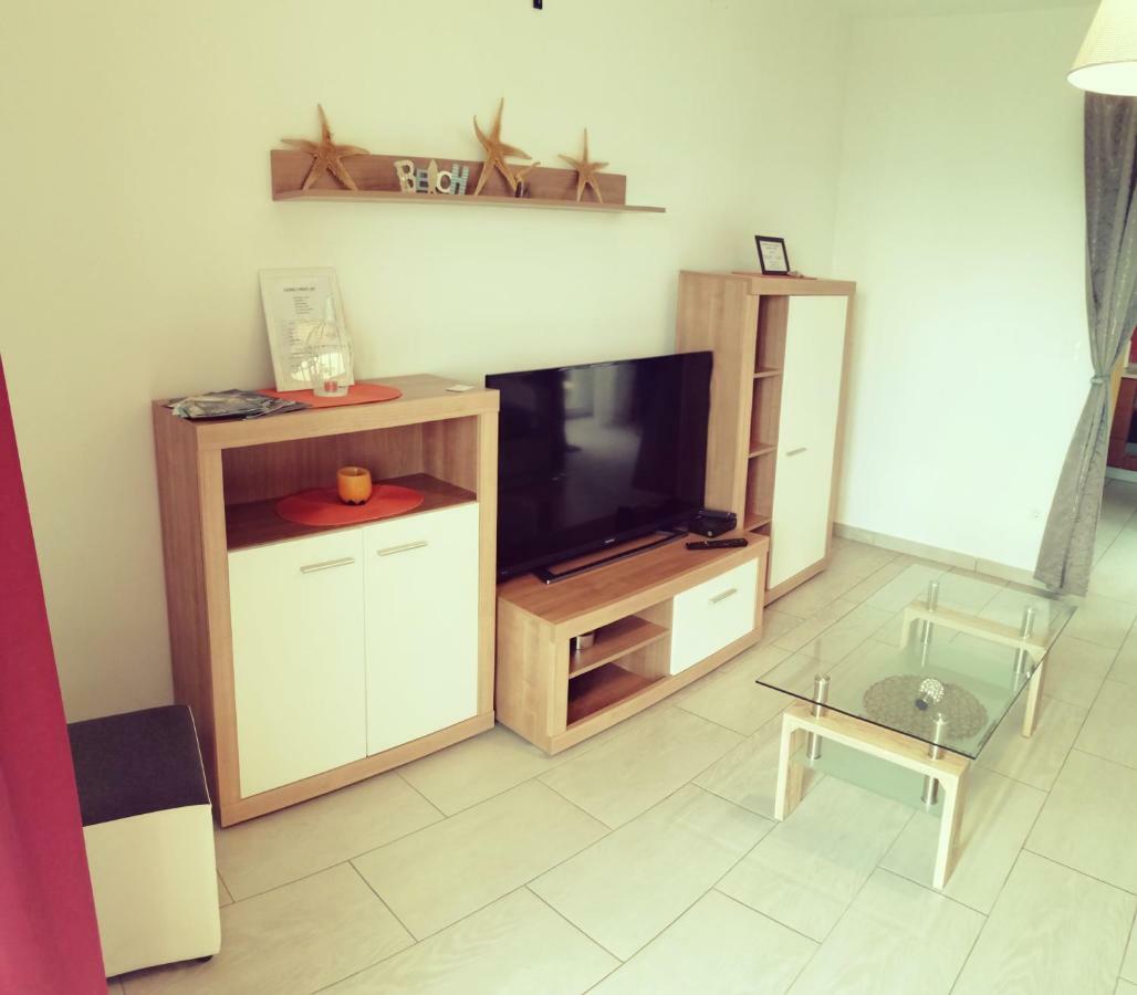Apartmani Nada Klenovica Ngoại thất bức ảnh