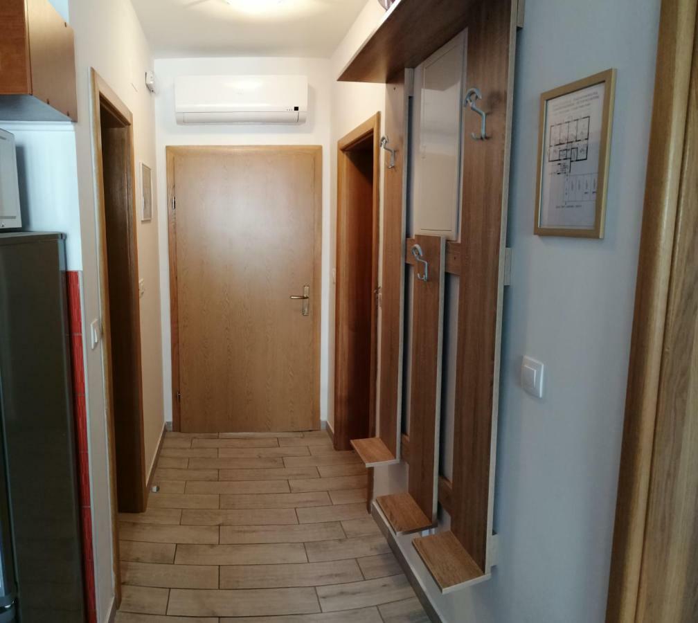 Apartmani Nada Klenovica Ngoại thất bức ảnh