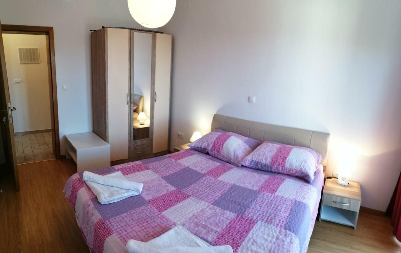 Apartmani Nada Klenovica Ngoại thất bức ảnh